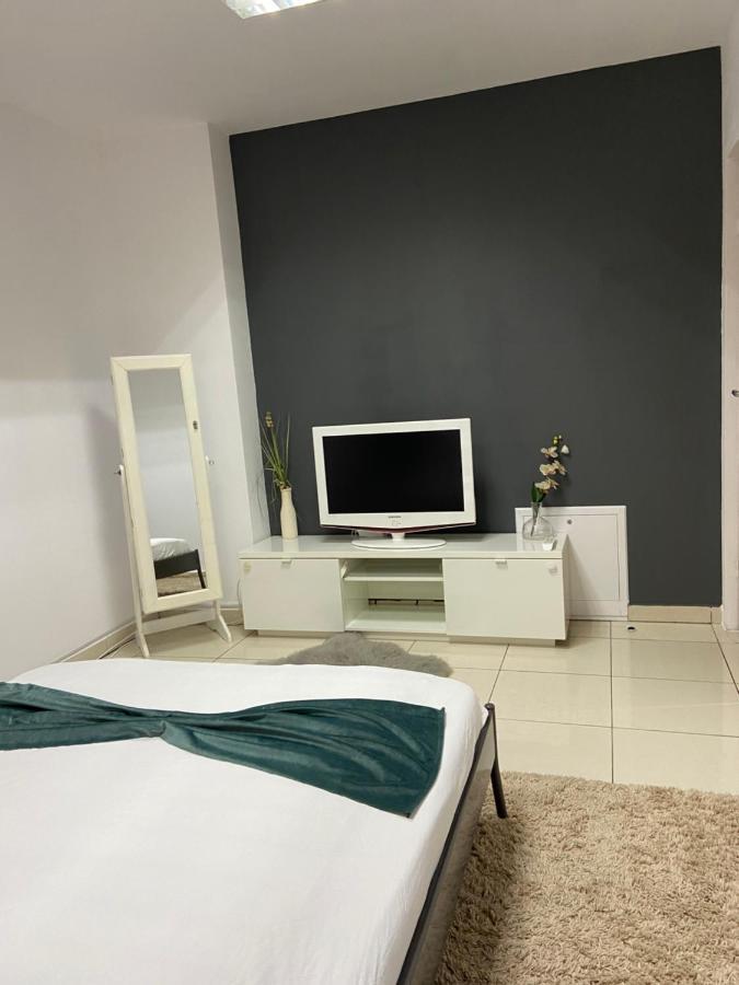 Aqua Apartman Satu Mare Exterior foto